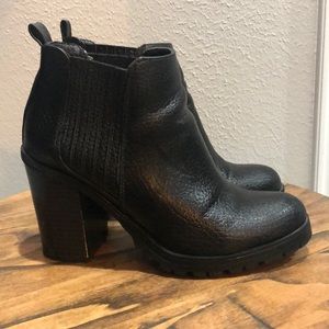 Sam & Libby Black Booties